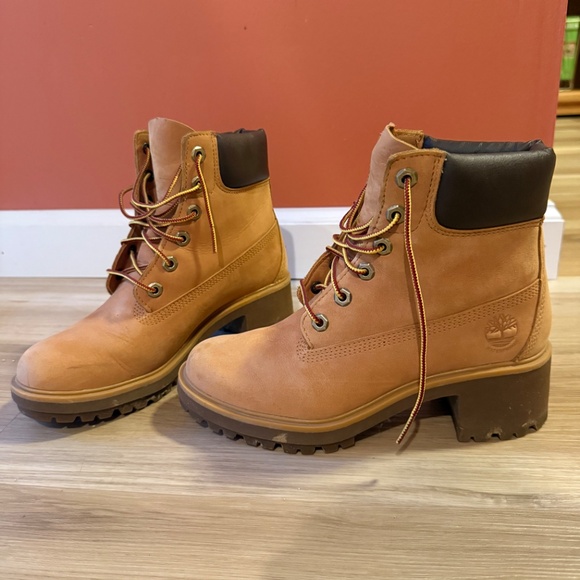 Brown timberland lace up boots - Picture 2 of 3